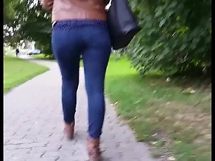 Candid teen ass 23